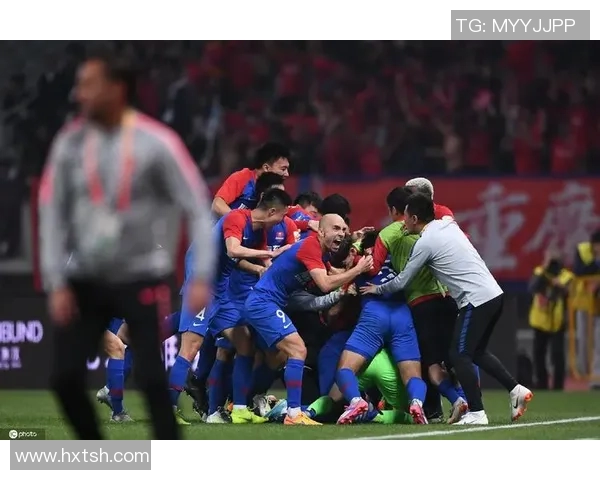 南京足球队的默契配合探讨与战术分析助力球队提升竞技水平